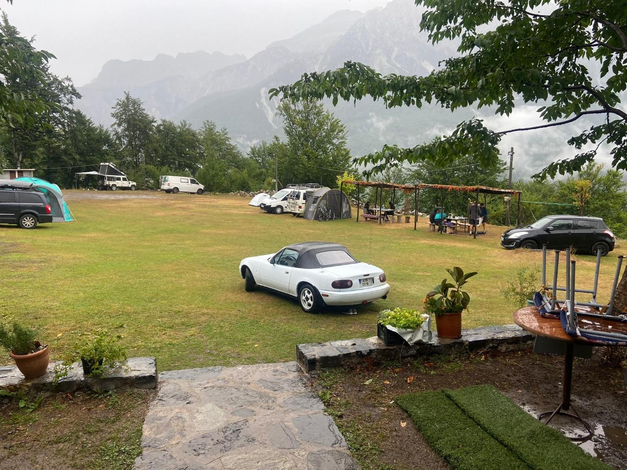 Guesthouse Freskia เธทธ์ ภายนอก รูปภาพ